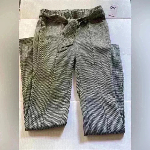 SO Pants - Out Of Office 110 Black White Self Belt Flare Pants Size ML NWT